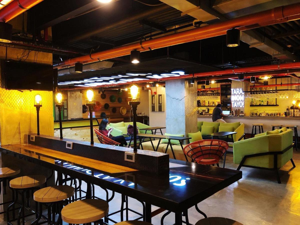 Bunk 5021 Hostel Makati City Екстер'єр фото